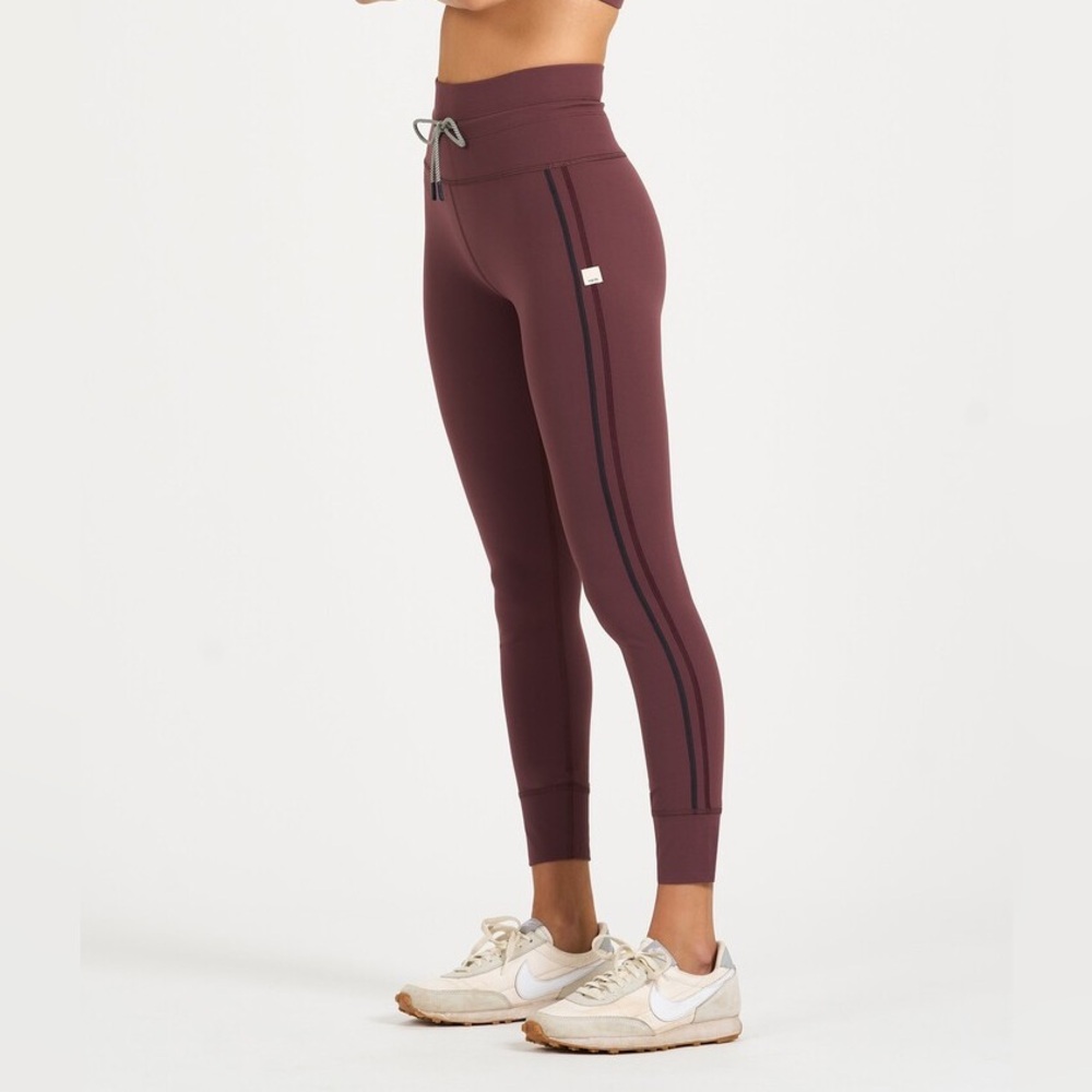 NWT Vuori Daily Sport Legging
